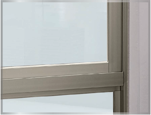 Combination with fixed window without additional transom
