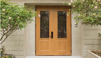 Cửa chính GIESTA Entrance Door – Cửa nhôm vân gỗ cao cấp | Hệ thống khóa an toàn cao | TOSTEM