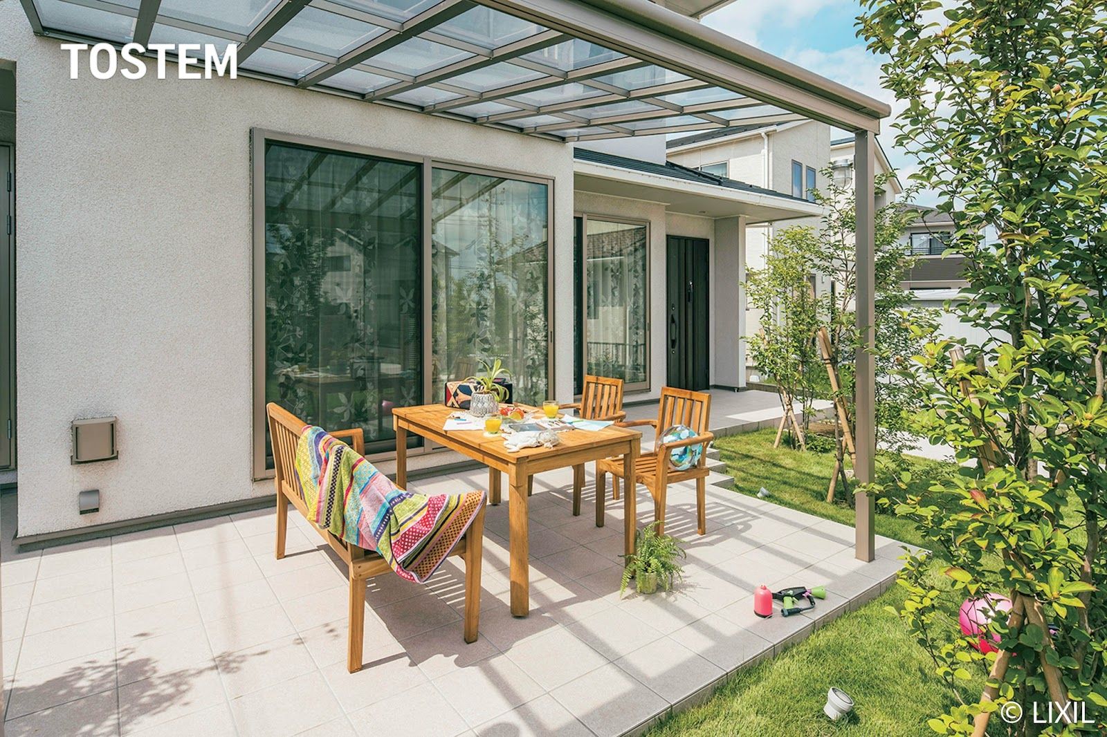 Cửa vận hành nhờ hệ ray trượt linh hoạt