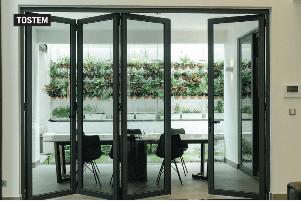 Thiết kế thanh âm đáy an toàn cho cửa nhôm phòng khách