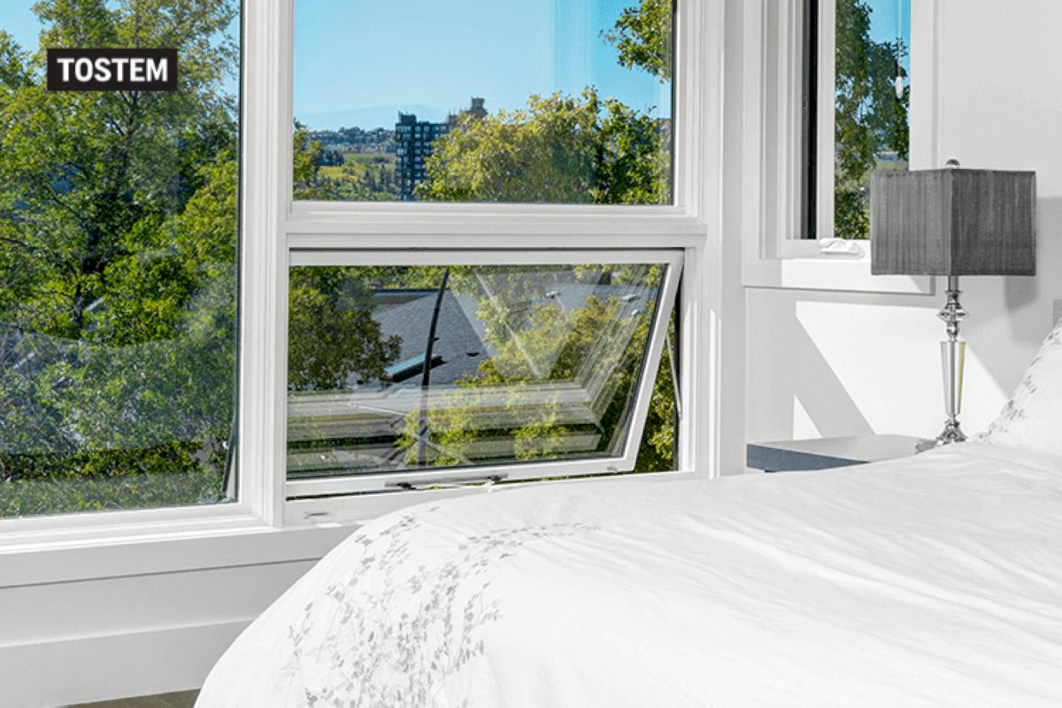 Hệ thống phụ kiện giúp giữ cửa ổn định và bảo vệ không gian luôn khô ráo