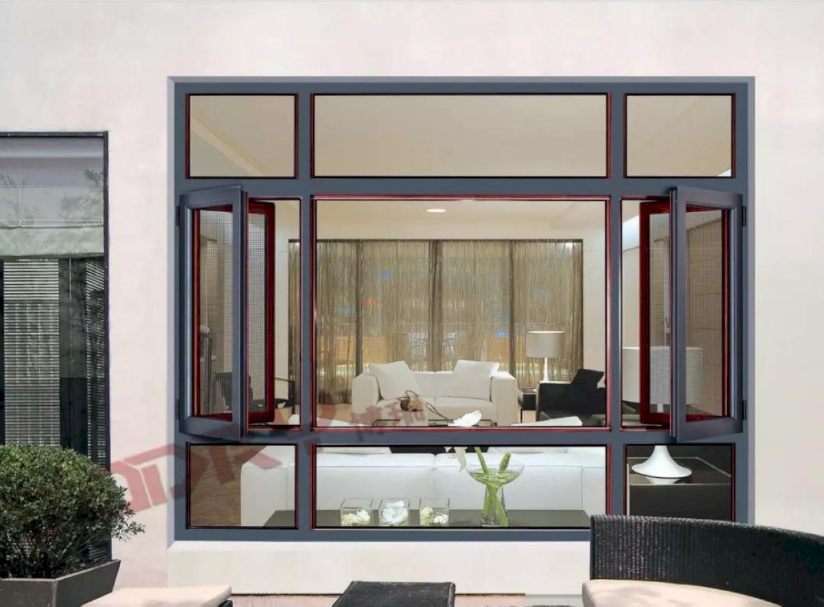 Cửa nhôm kính có ô thoáng cố định trên dưới cửa sổ, tạo sự dễ chịu cho không gian sống