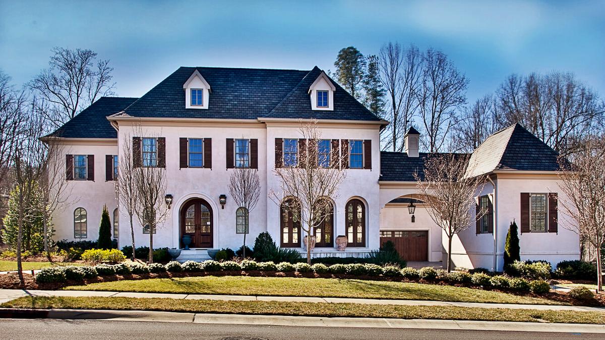 Biệt thự phong cách Pháp cổ điển