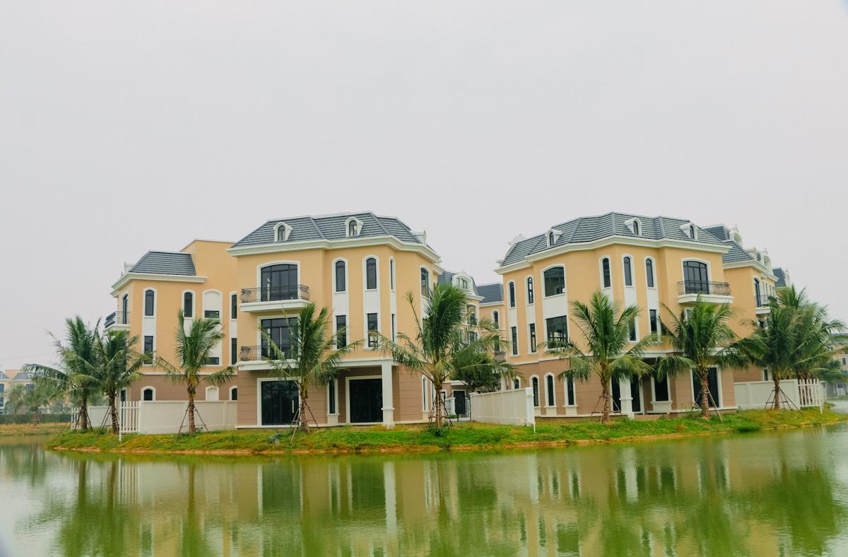 Biệt thự song lập là gì với phong cách hiện đại tiện nghi.