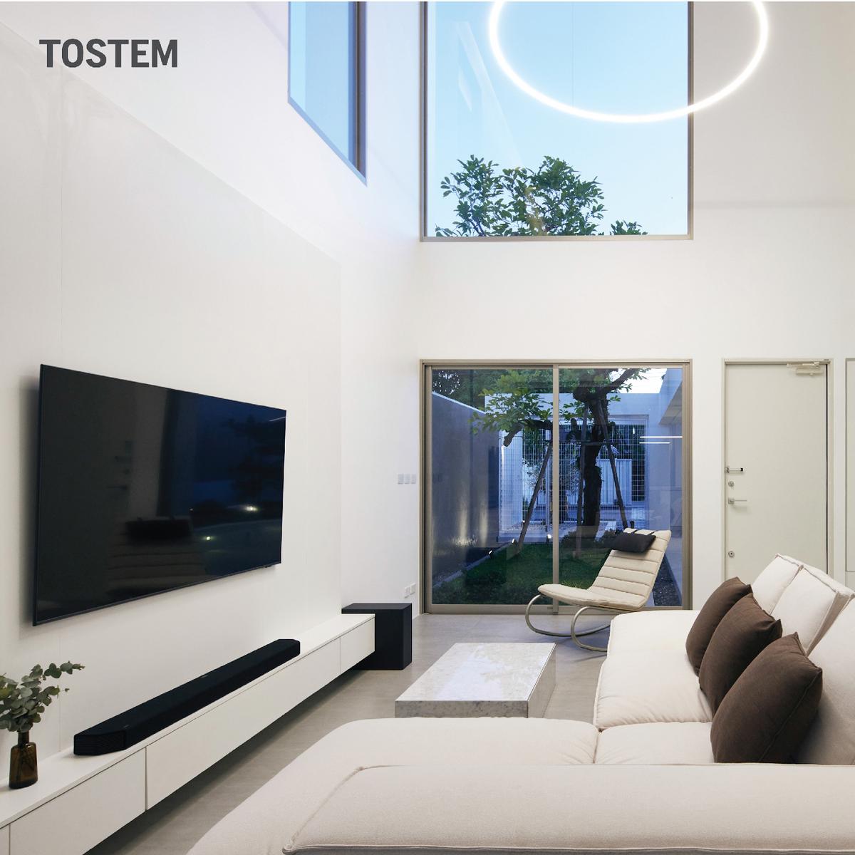 Mẫu cửa đi lùa 2 cánh TOSTEM