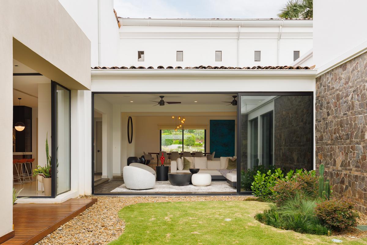 Nhà biệt thự vườn cấp 4 1 tầng mái tinh tế 