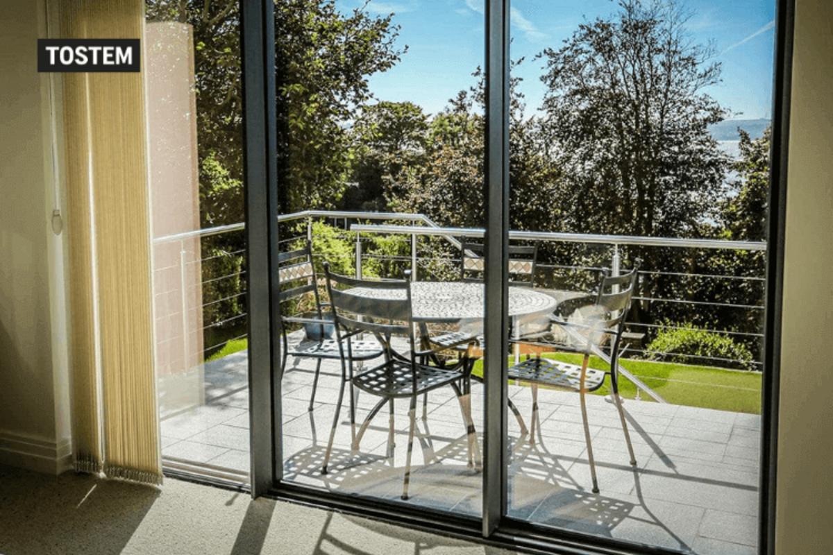 3-panel sliding aluminium glass balcony sliding door design