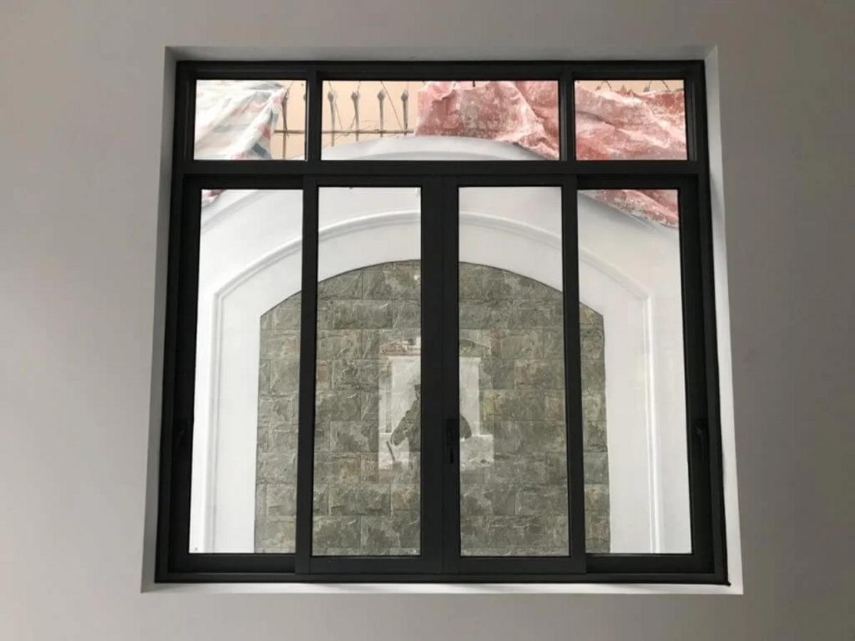 Beautiful 4-panel aluminum glass sliding doors