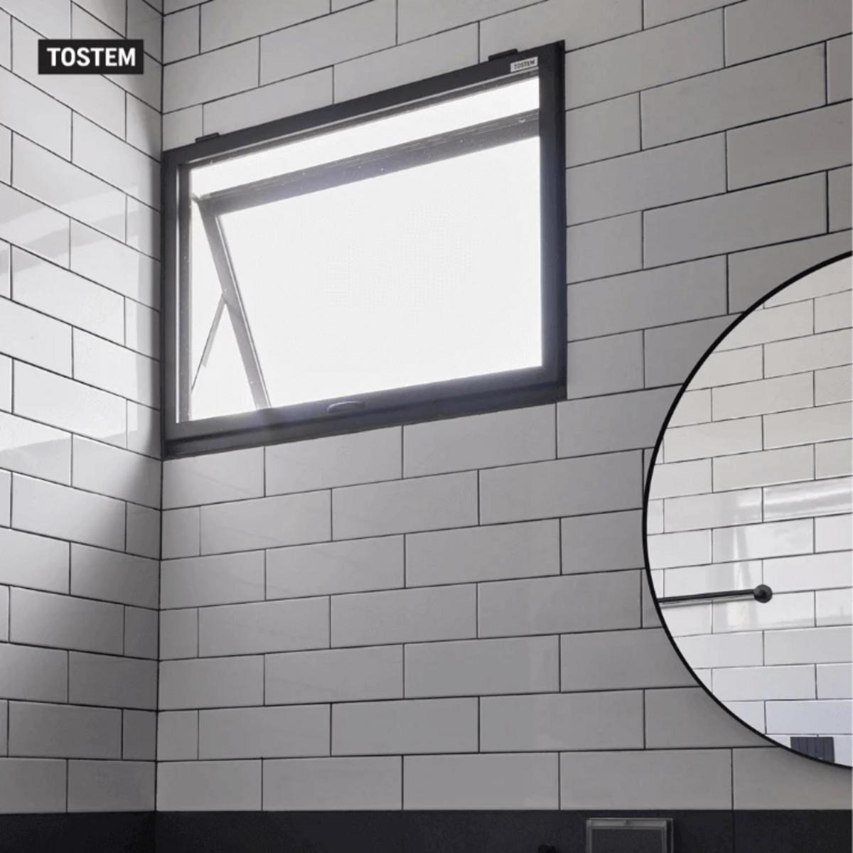 Compact bathroom spaces use single-panel awning windows easily.