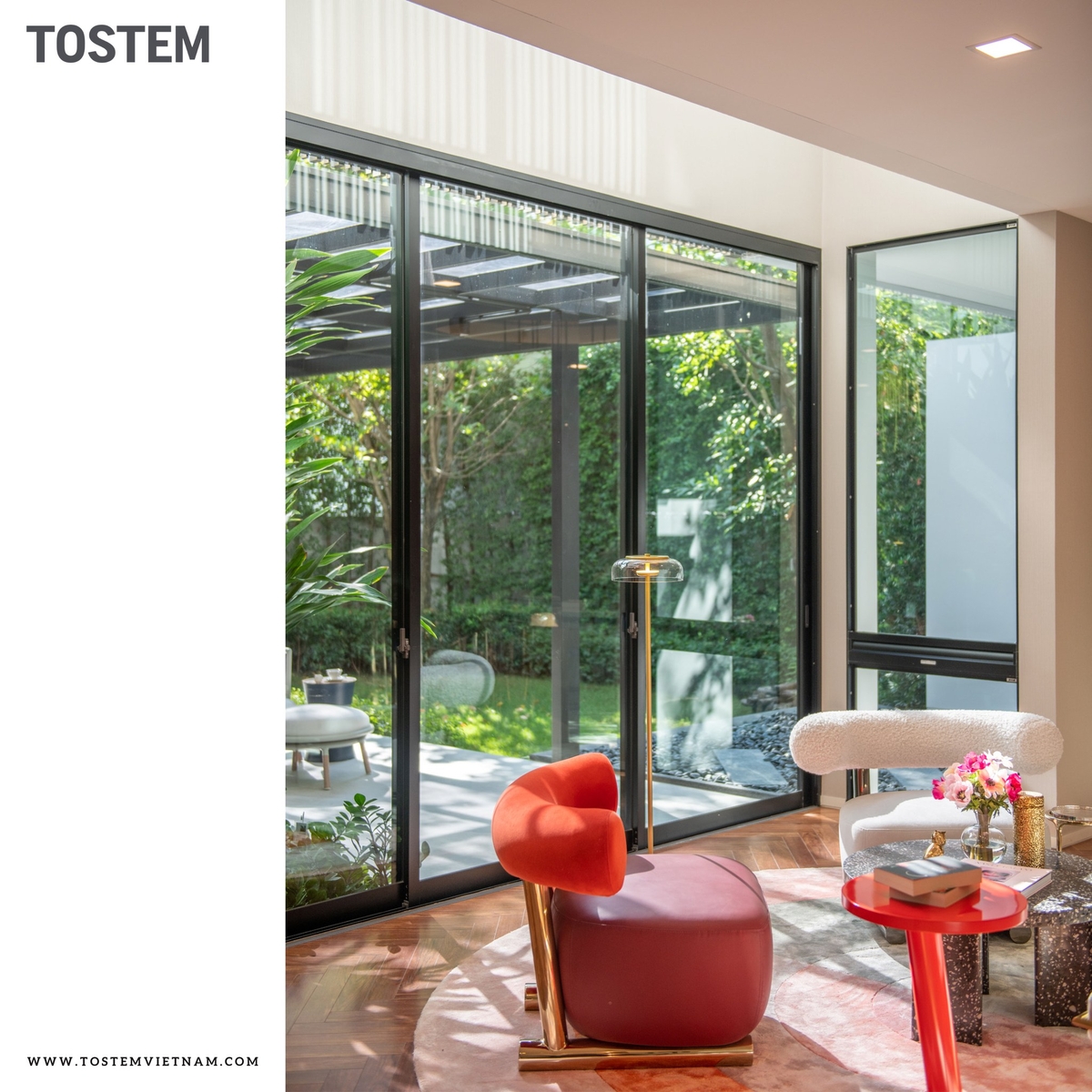 Hình ảnh phòng khách đẹp thêm điểm nhấn với nội thất màu nổi bật