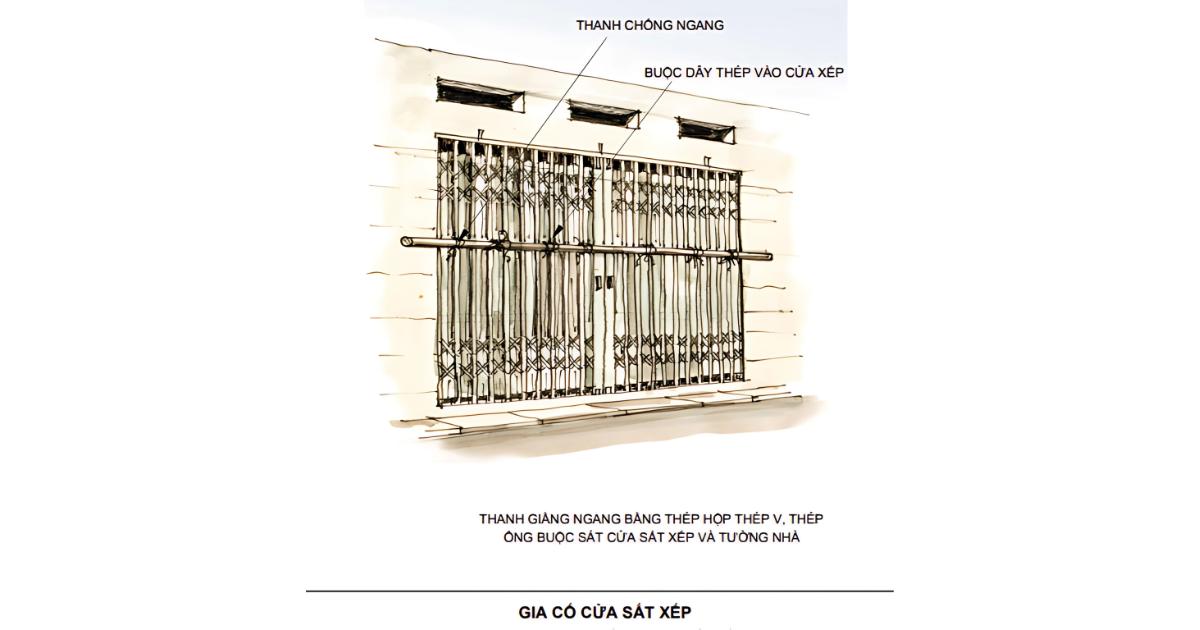 Hướng dẫn chi tiết cách gia cố cửa chống bão cho cửa sắt xếp bền chắc
