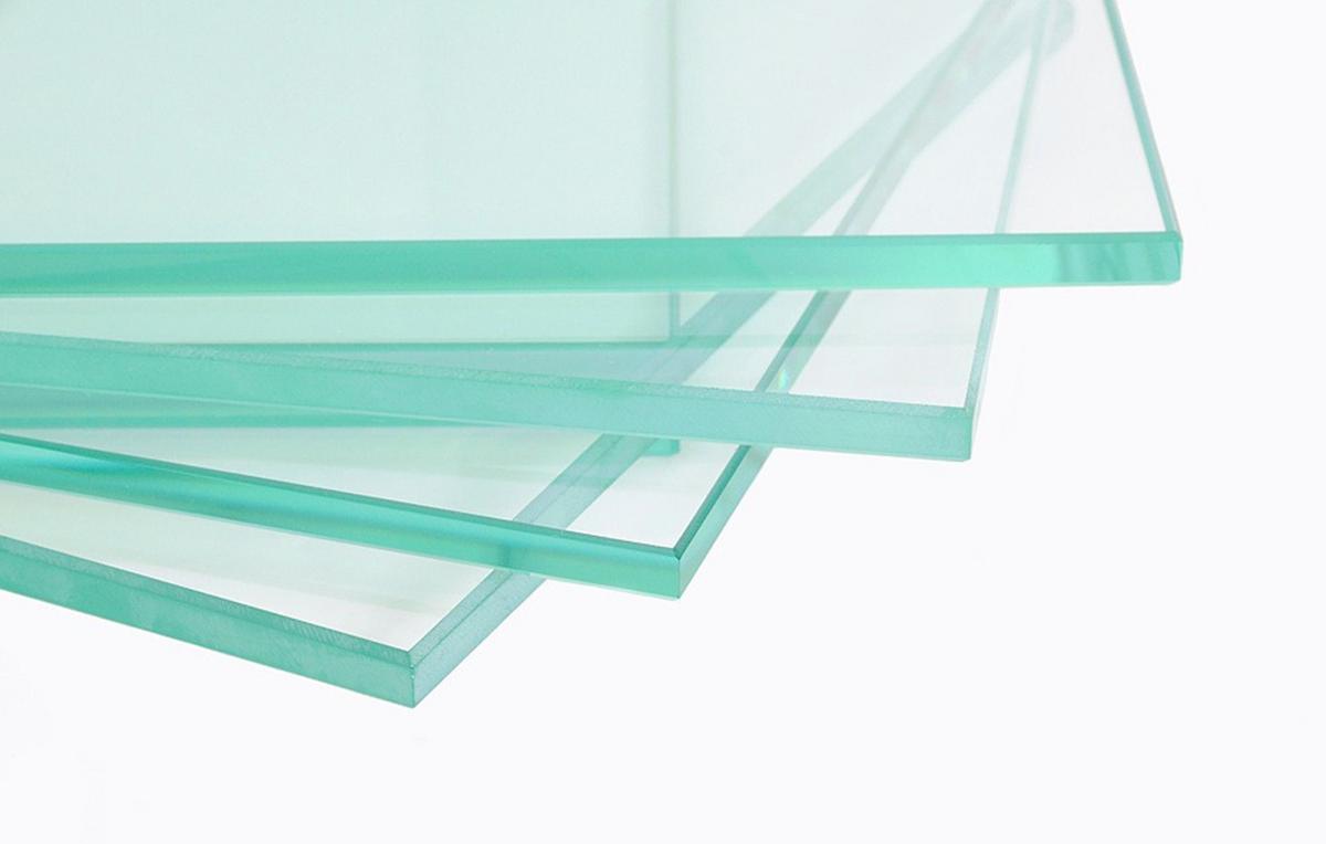 Kính 2 lớp là loại vật liệu được tạo thành từ 2 lớp kính phẳng ghép lại.