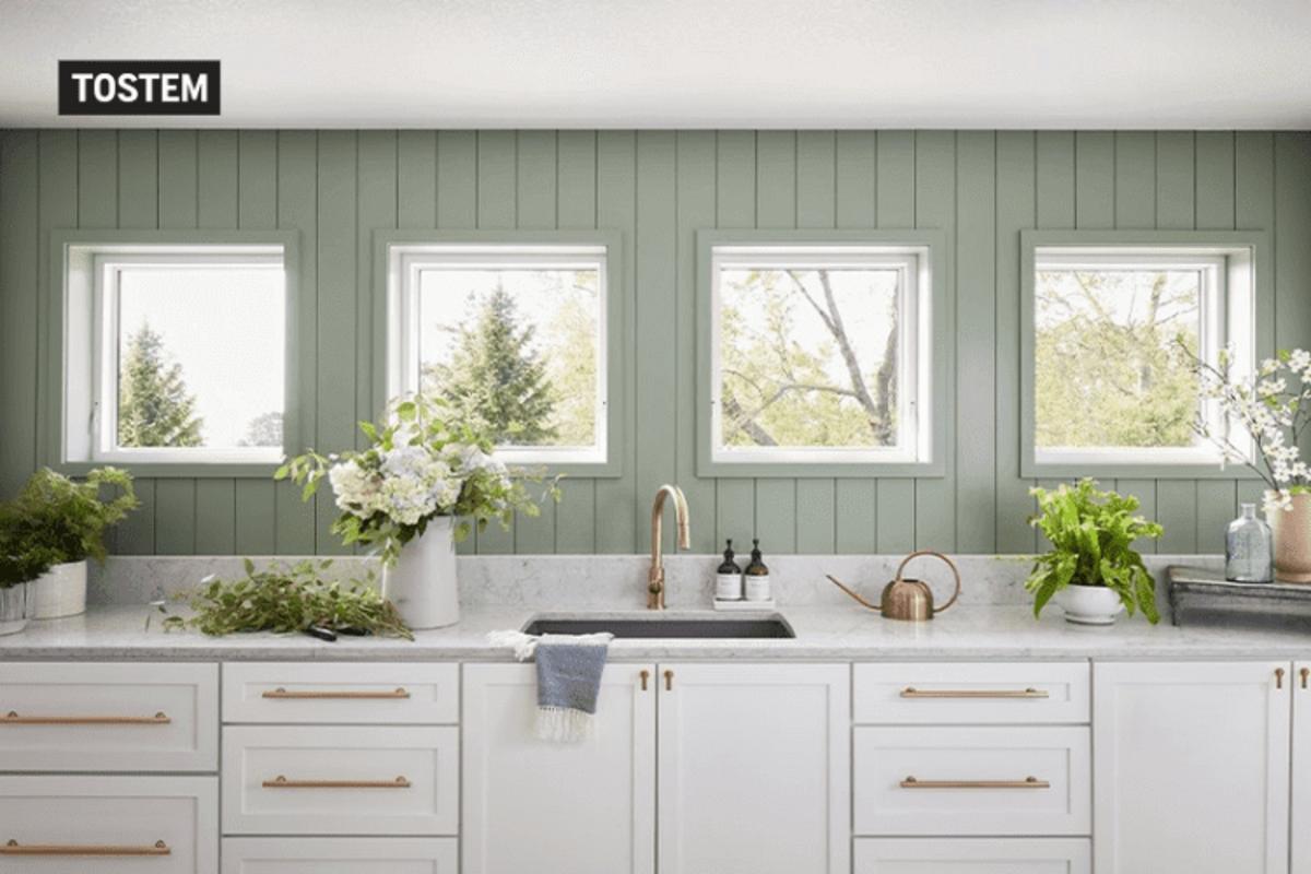 Kitchen louvre window design creates bright airy spaces