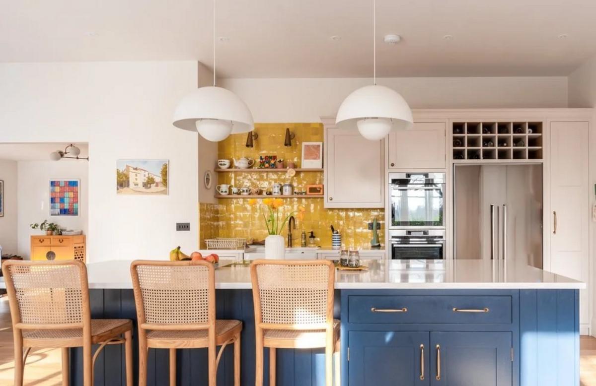 Mẫu nhà bếp đẹp đơn giản chữ I phù hợp không gian nhỏ hẹp