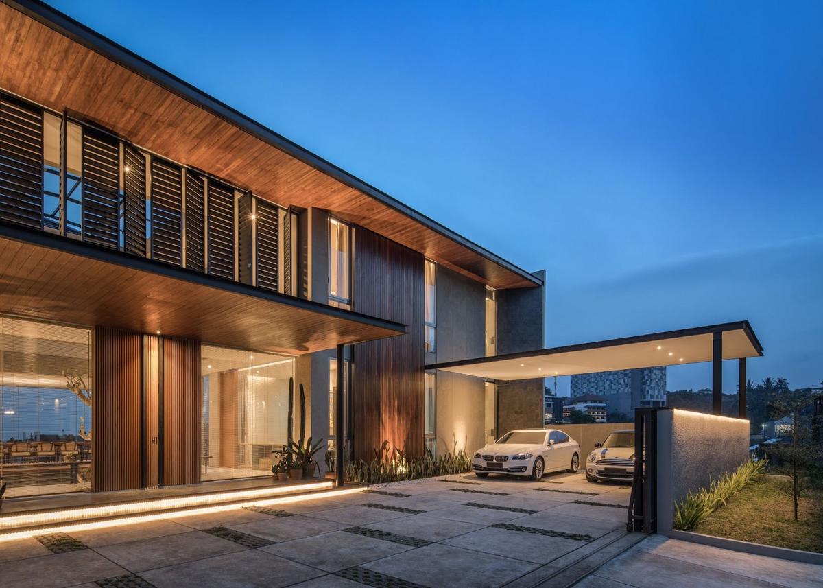 Mẫu nhà không ban công dùng cửa nhôm TOSTEM sang trọng và thoáng