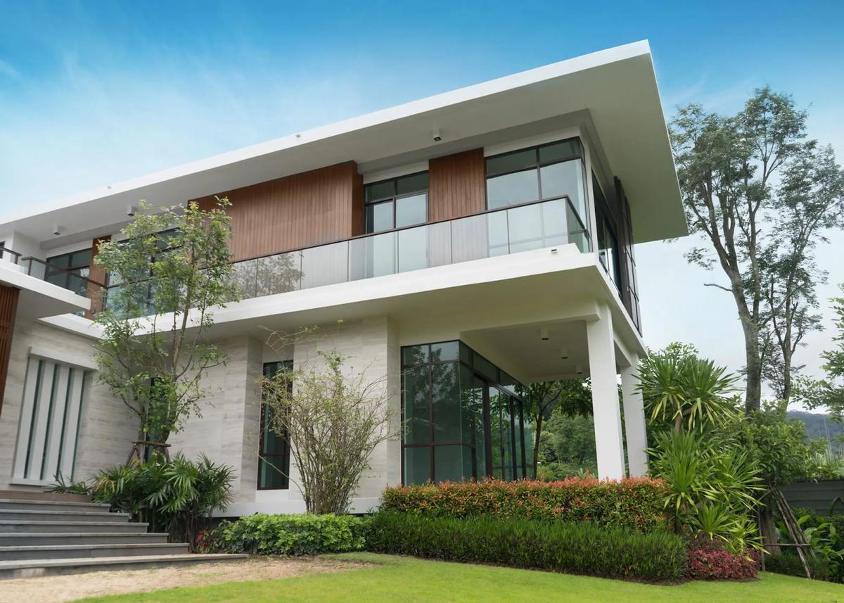 Mẫu nhà kính sân vườn đẹp mang lại không gian mát mẻ, thư giãn