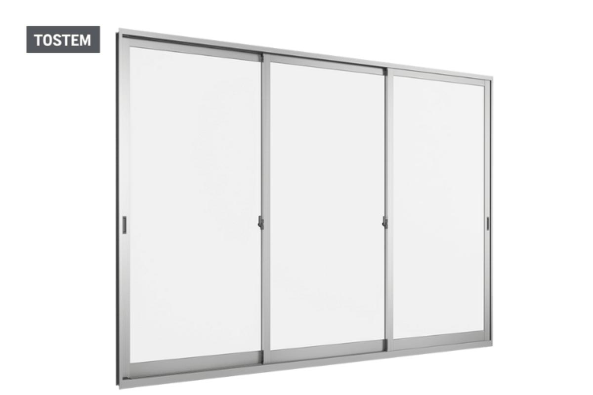 Modern 3-panel sliding aluminum-glass window TOSTEM made from window material types