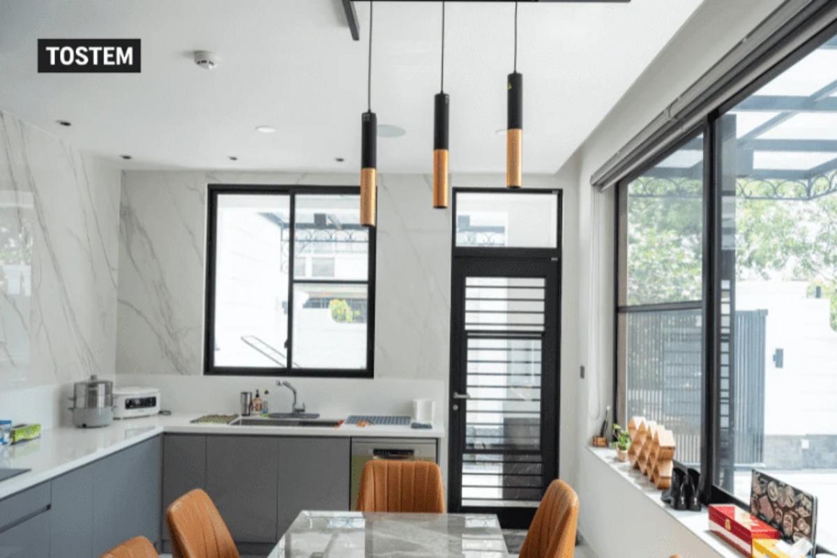 Notes on size and color when installing high-quality sound proof windows