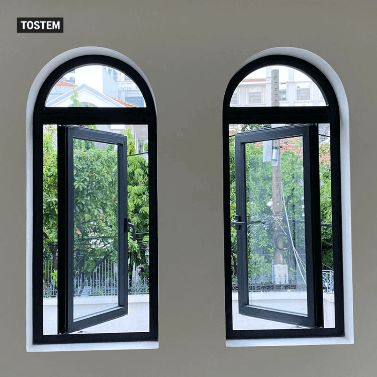 One-panel hinged window design