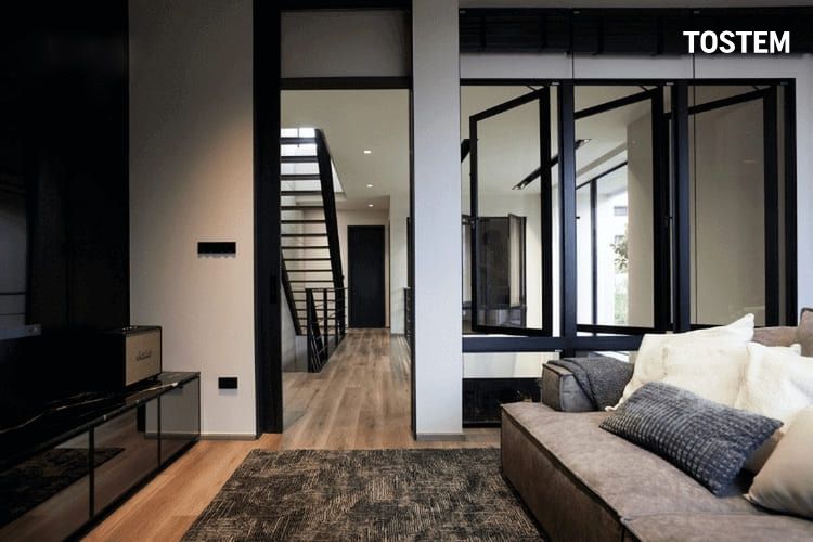 Thiết kế cửa sổ nhôm kính đen tối giản, kiến tạo phòng khách sang trọng