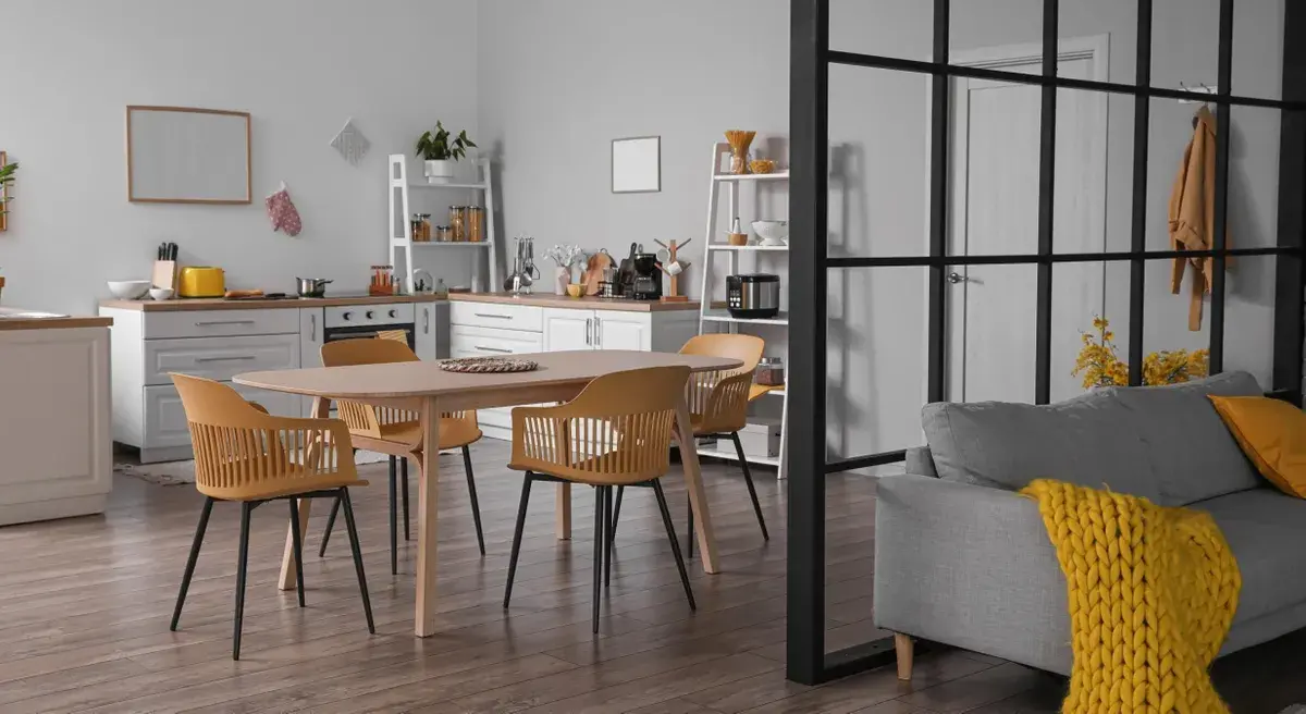 Sử dụng vách ngăn hoặc bình phong là giải pháp triệt để nhất