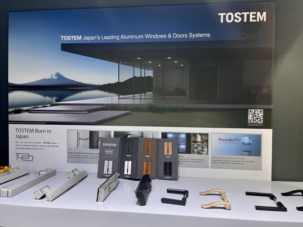 TOSTEM tại The Big 5 Dubai 2025: Khẳng định dấu ấn Nhật Bản tại thị trường vật liệu xây dựng lớn nhất Trung Đông