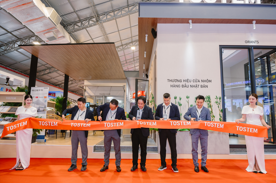 Gian Trưng bày TOSTEM Pavilion tại Vietbuild TP.HCM T6.2026