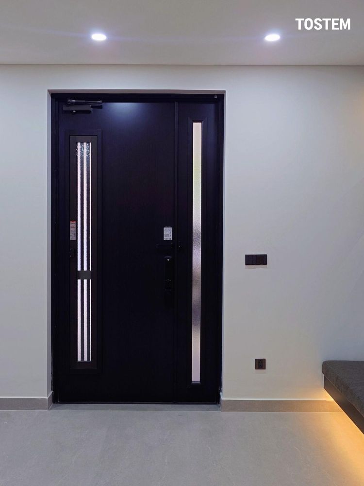 Cửa GIESTA sở hữu kết cấu đa kim loại với lõi thép mạ kẽm chất lượng cao
