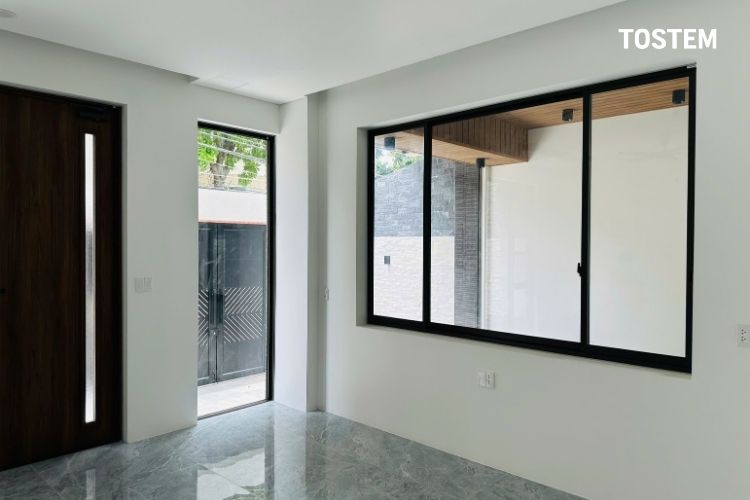 Mẫu cửa sổ phòng khách nhôm kính 3 cánh cho nhà phố hiện đại