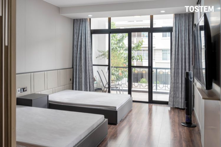 Ưu tiên sử dụng kính hộp cho công trình ở khu vực nhiều tiếng ồn hay nắng nóng