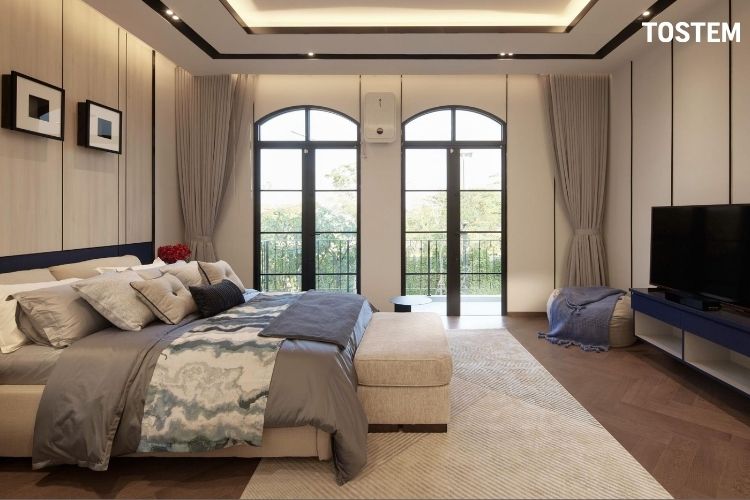 Thiết kế phòng ngủ master 30m2 với nội thất hiện đại, đầy đủ tiện nghi