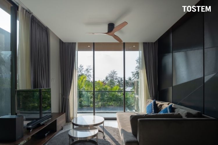 Trang trí phòng khách với sofa lớn để tăng tính thẩm mỹ